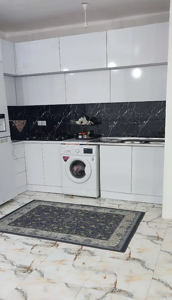 حیاط مجزا طبقه بالا