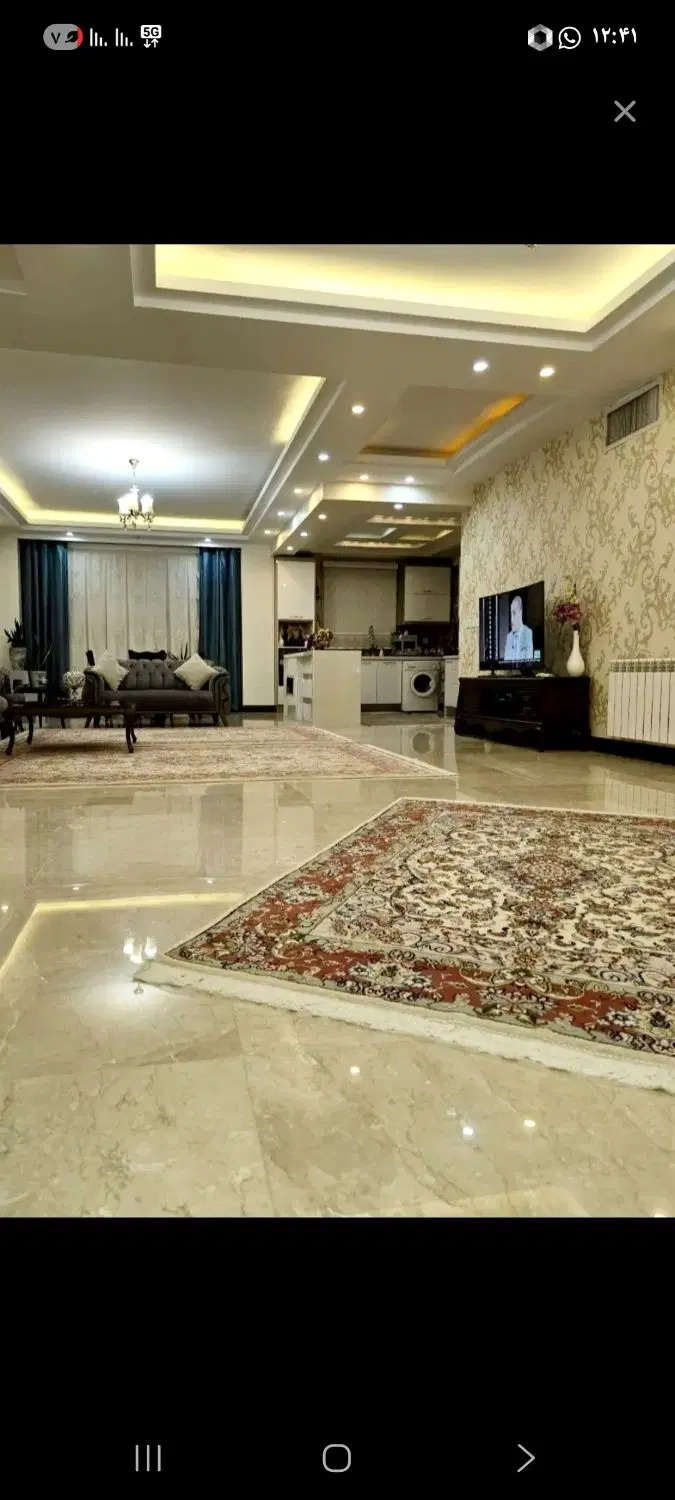 ۸۲ متری تک واحدی رو ب رو پارک