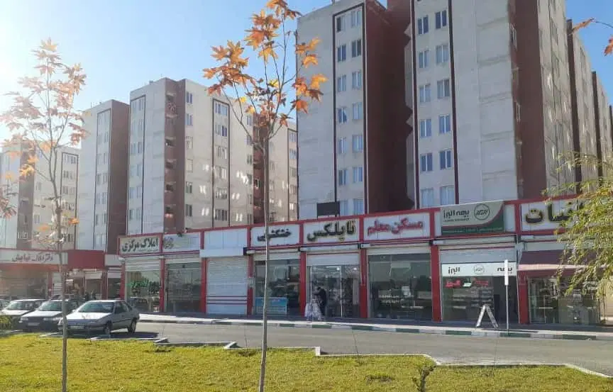 ۸۱متر با تمامی امکانات مجتمع فرهنگیان