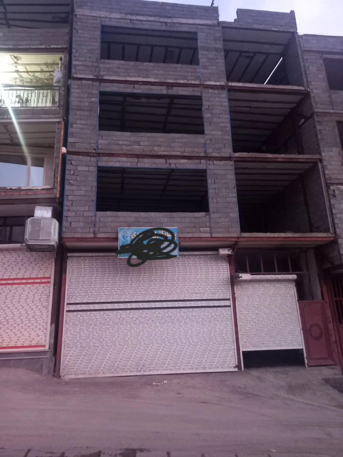 فروش خانه حسن باد