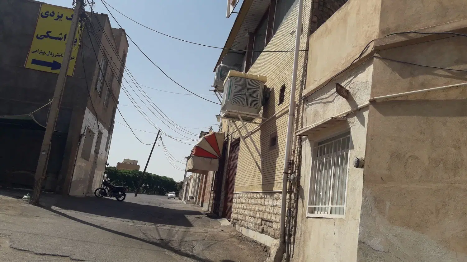 ۱۴۰ متر تجاری،همکف بالا