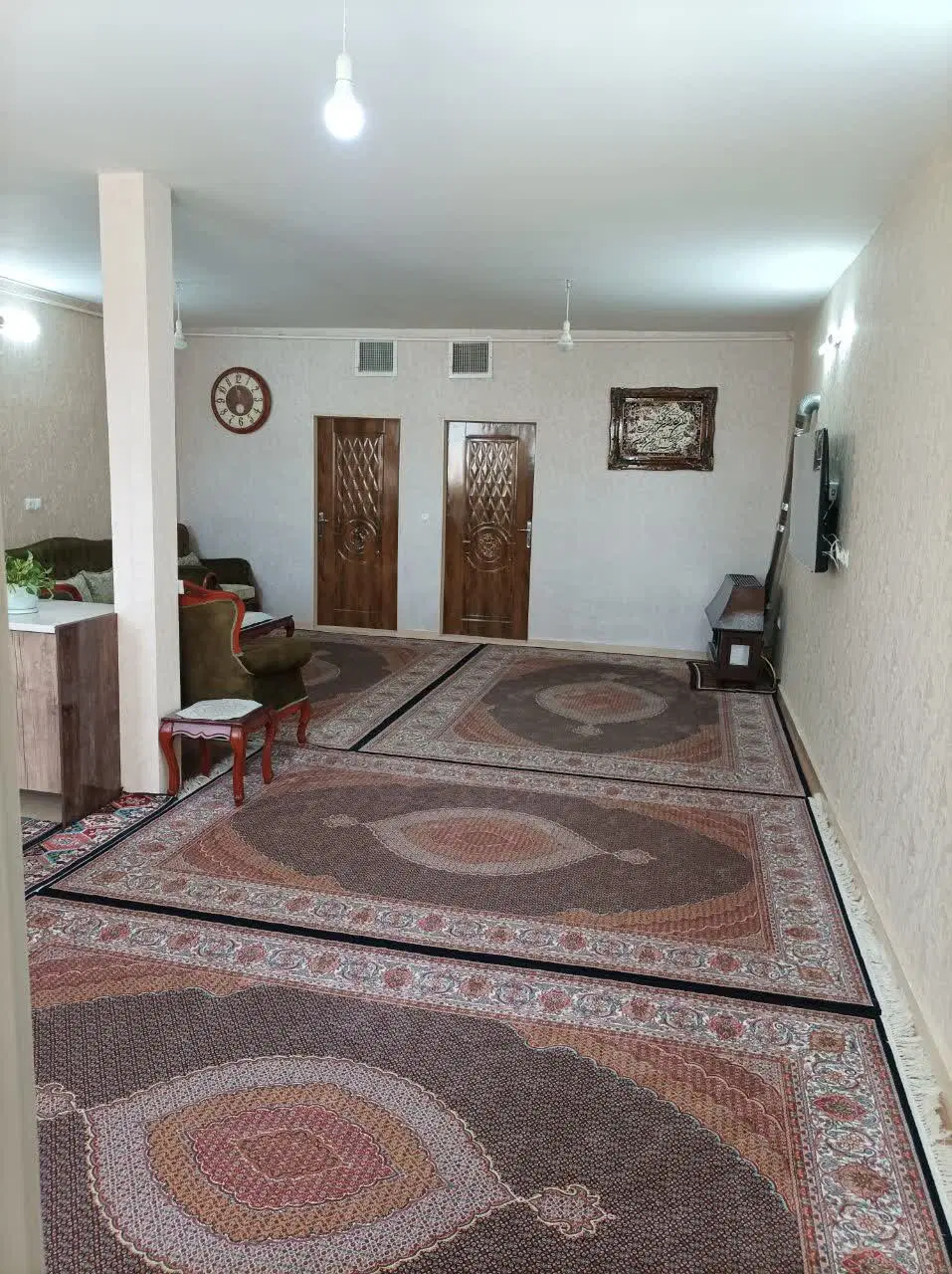 ویلایی مرکز شهر خیابان هفده شهریور