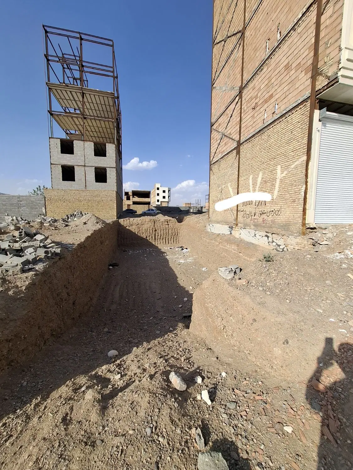 زمین 160 متری