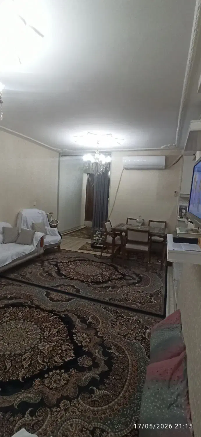 واحد 77متری تک واحدی