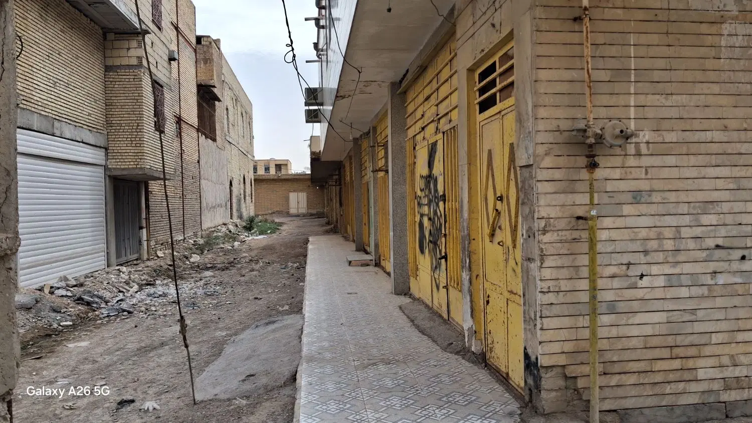 ملک تجاری مسکونی دوبر