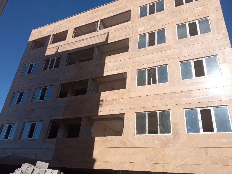 فروش آپارتمان 140متری مرکز شهر