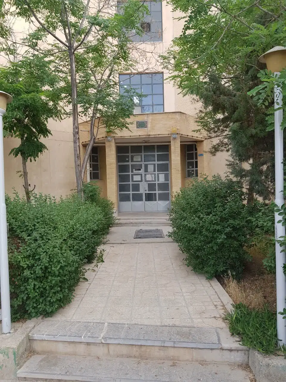 دوخوابه ۸۵ متری با پارکینگ