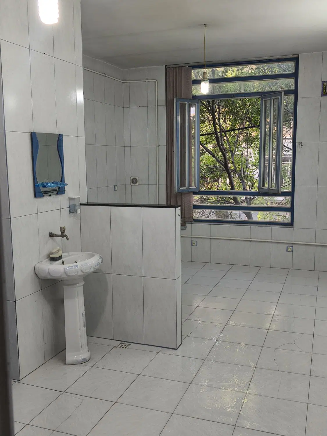 اجاره ساختمان تجاری