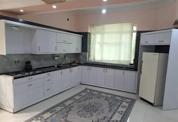 نیازمند همخونه