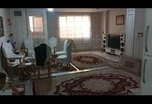 واحد ۷۵ متری کوچه ژاله