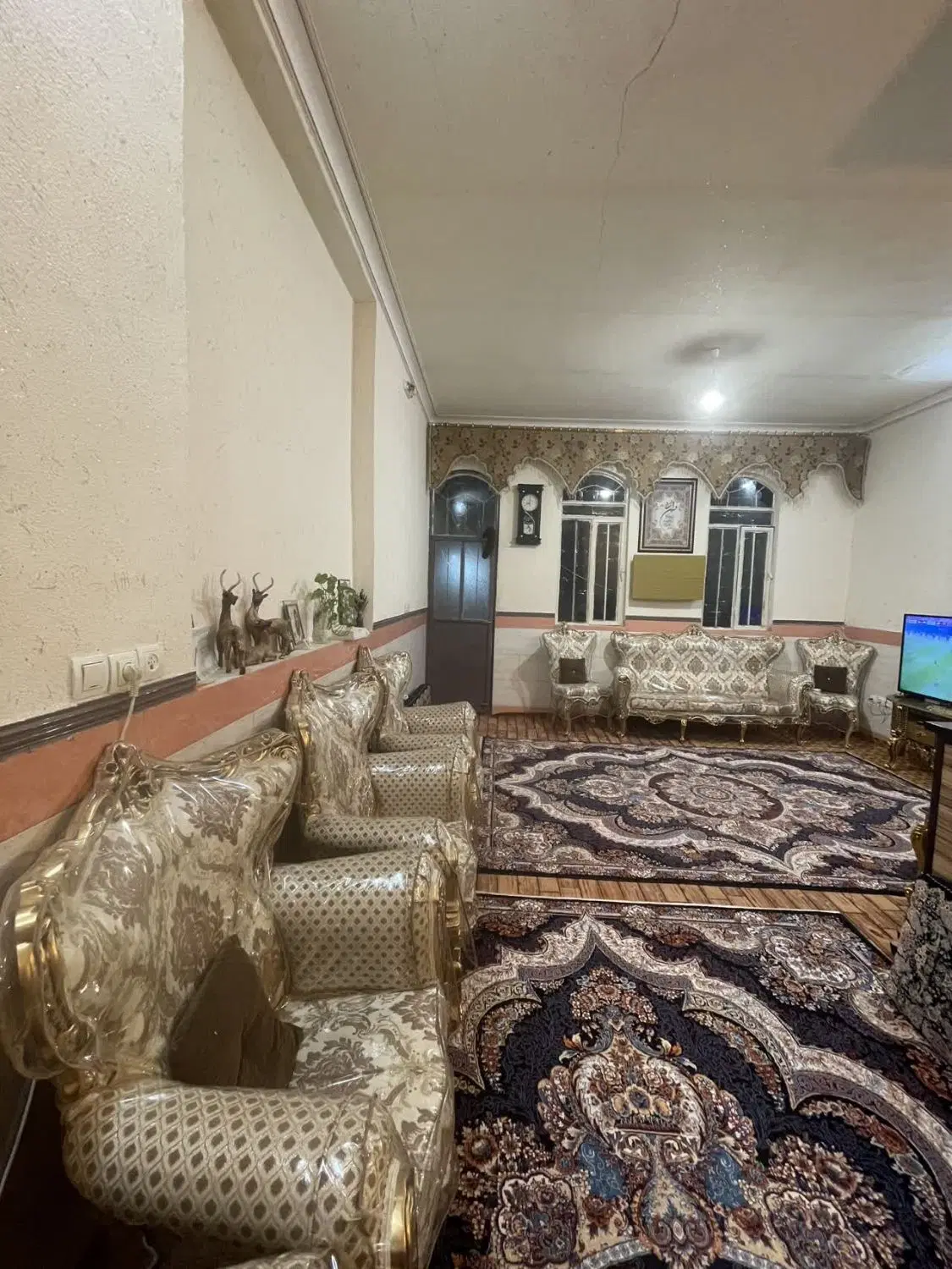 ویلایی ۲ طبقه