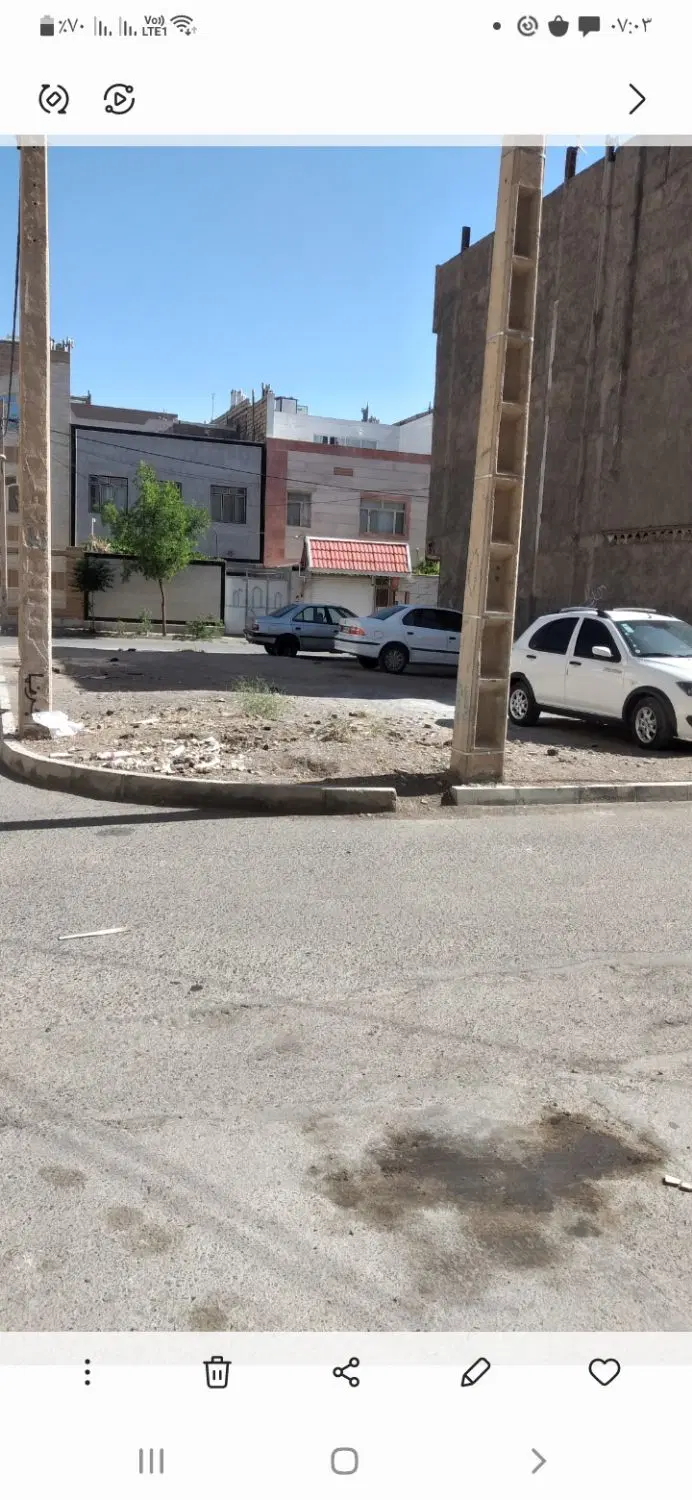 زمین مسکونی
