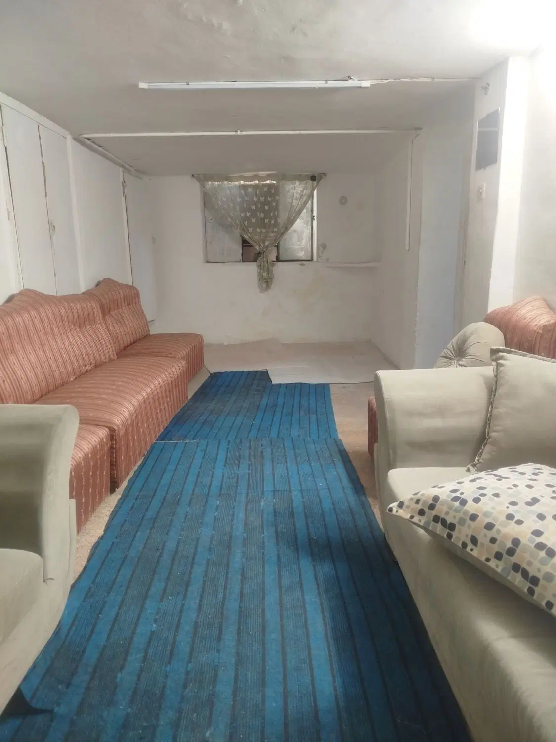 زیرزمین ۶۰ متری برای انباری و کارگاه