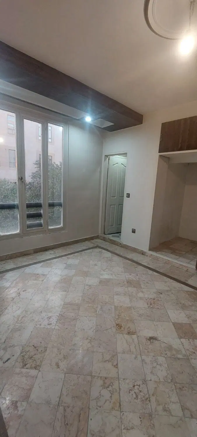 آپارتمان ۶۳متری ۱خوابه فول امکانات قیامدشت