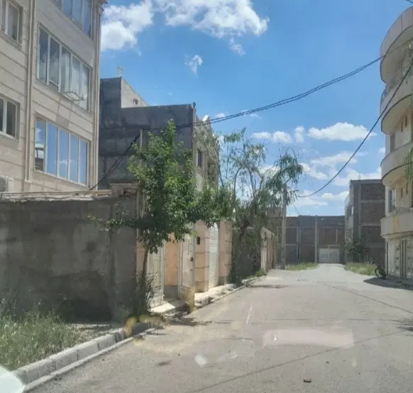 ۲۰۰متر زمین صدا سیما