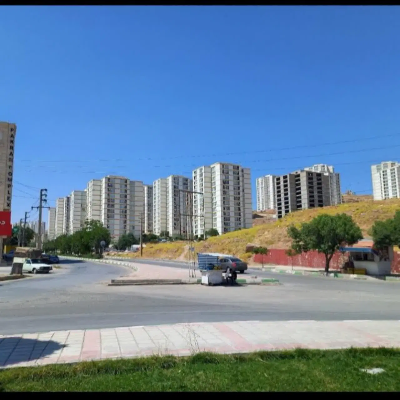 آپارتمان در شهرک پردیس بر بلوار شقایق