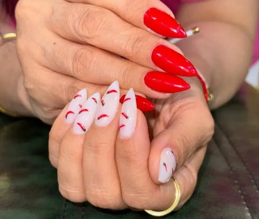 میز ناخن اجاره داده میشود