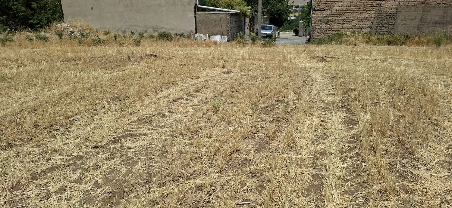 زمین مسکونی در آستانه در قطعات مختلف آماده ساخت