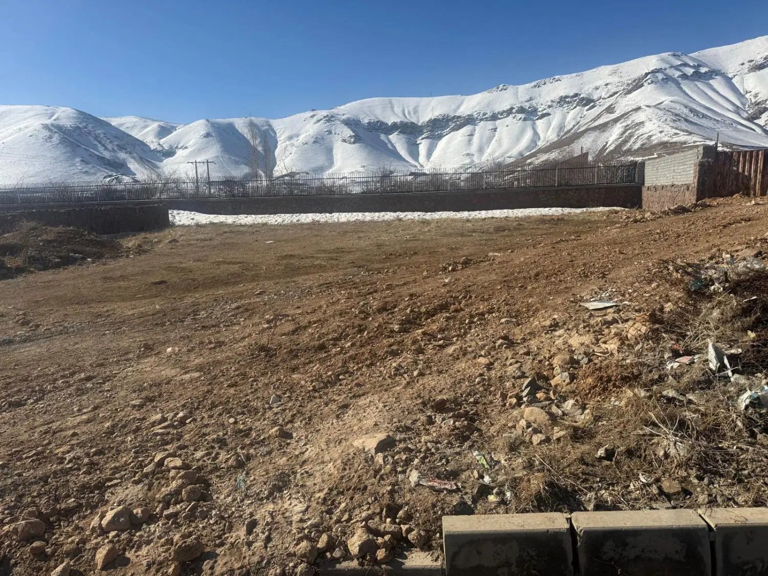 زمین فروشی بر جاده مشا ( موقعیت تجاری)