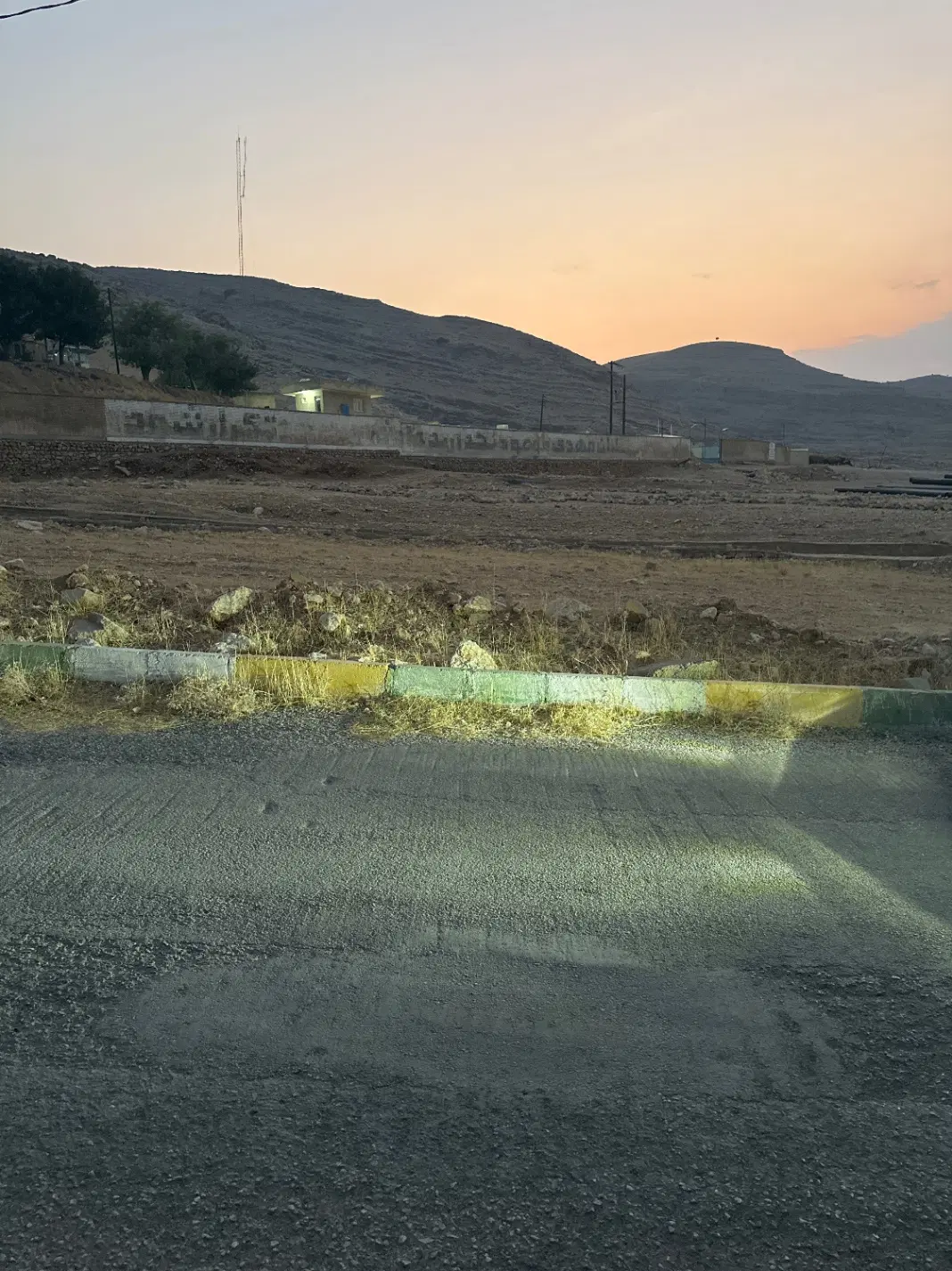 زمین مسکونی تجاری