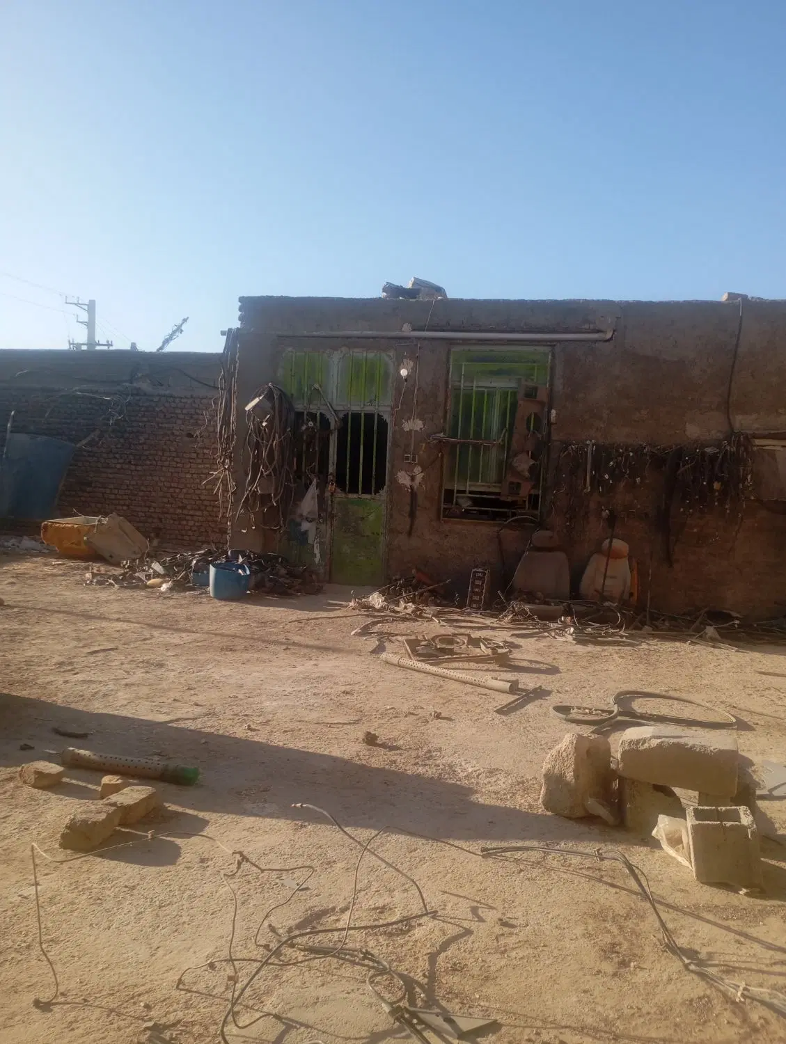 کارگاه به مساحت300متر فاضلی