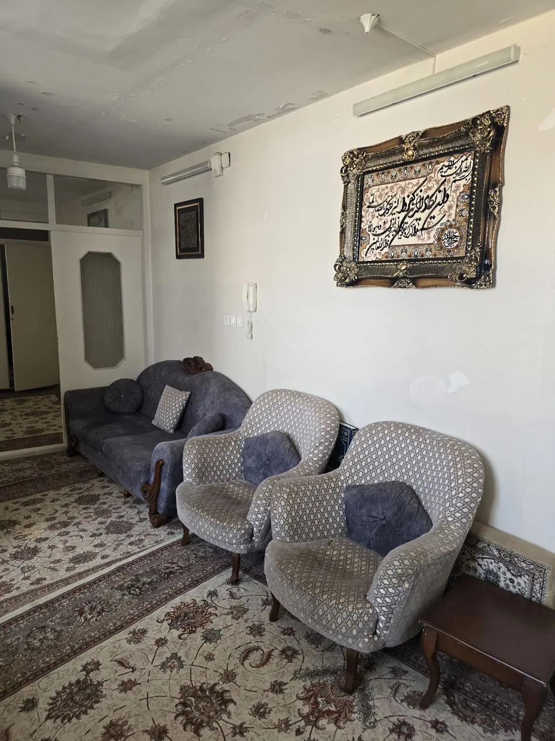 ویلایی بازسازی شده در بلوارامین زیرقیمت کارشناسی