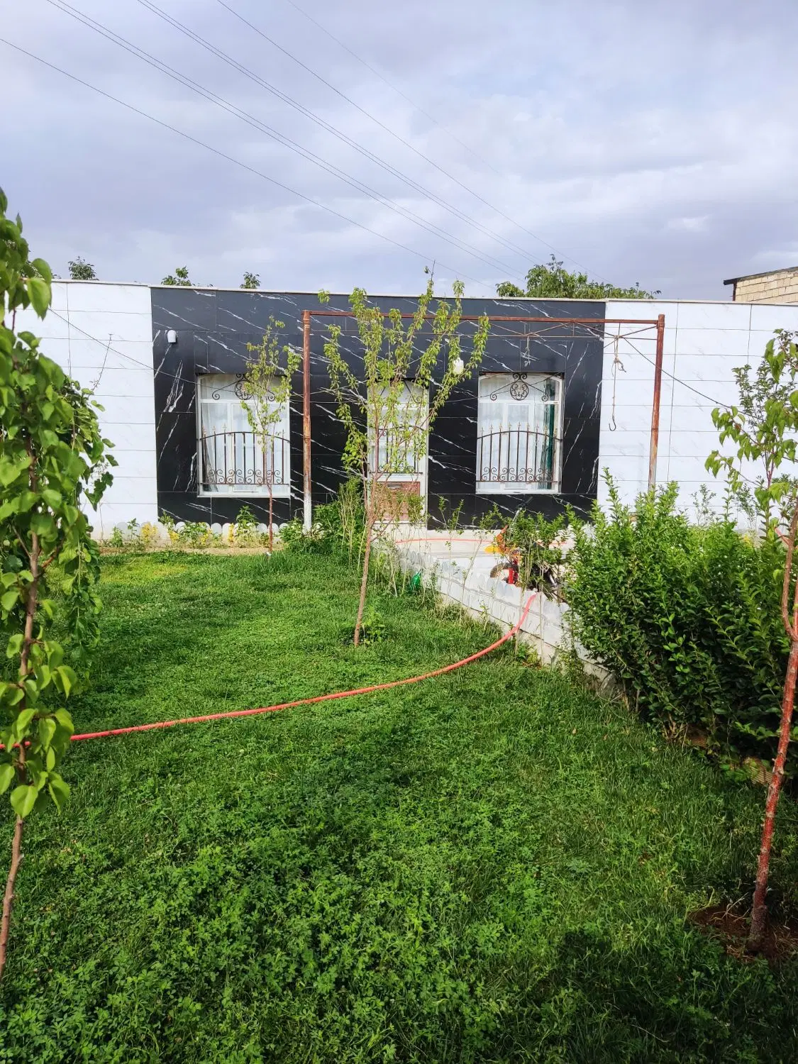 فروش ۲۱۵متر ملک تجاری مسکونی