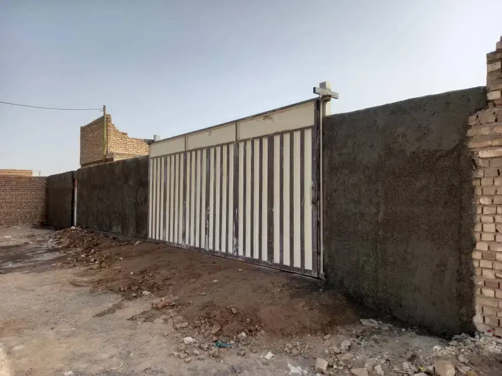 ملک سنددار  ۲۰۰۹ متر مربع