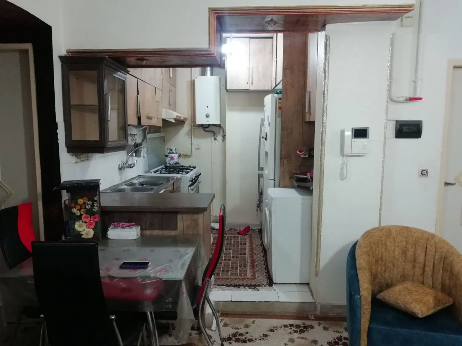 فروش منزل هفتاد متری در خیابان امیرالمومنین