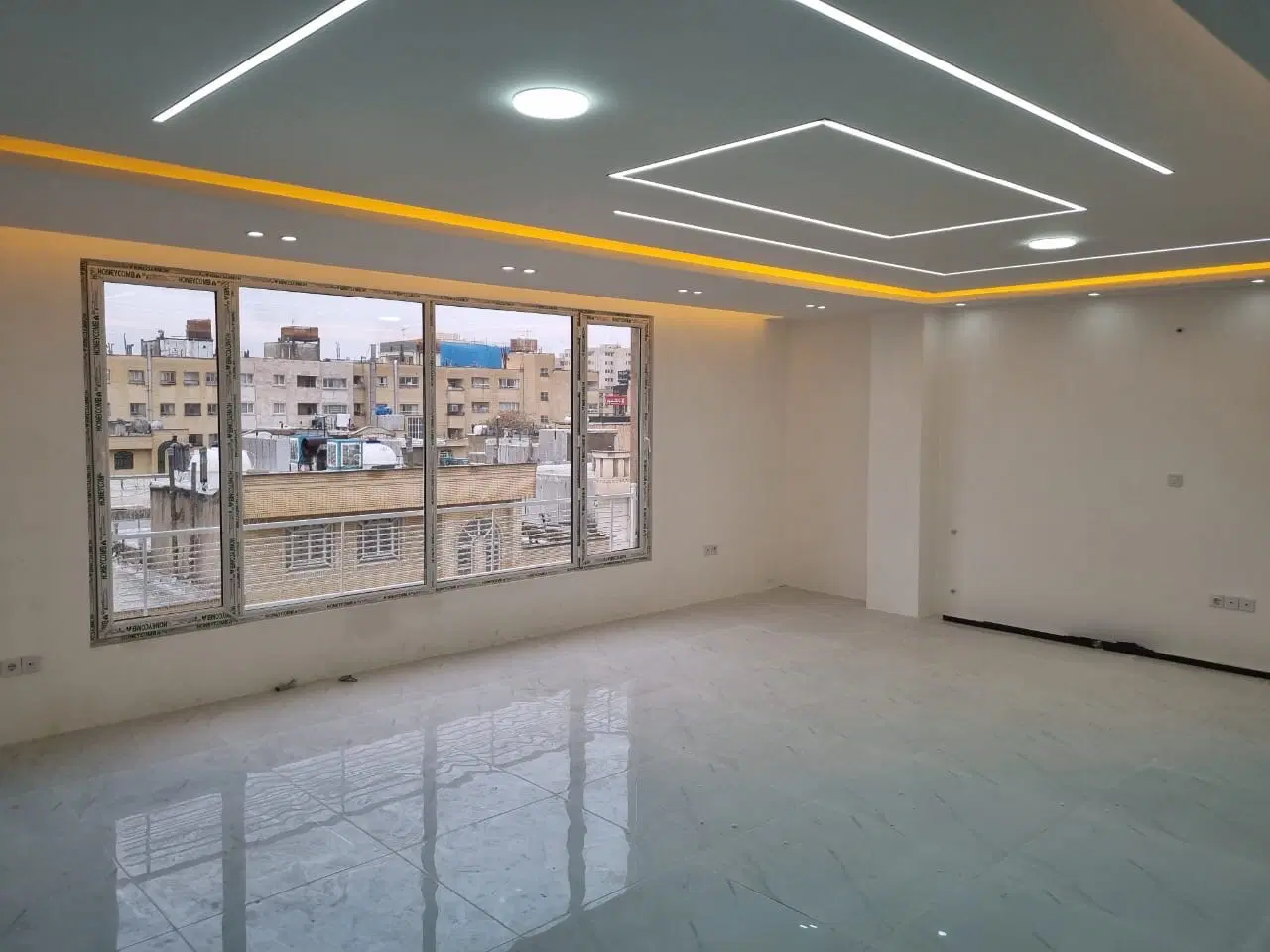 پکیج اپارتمان سه طبقه صفر پاسارگاد
