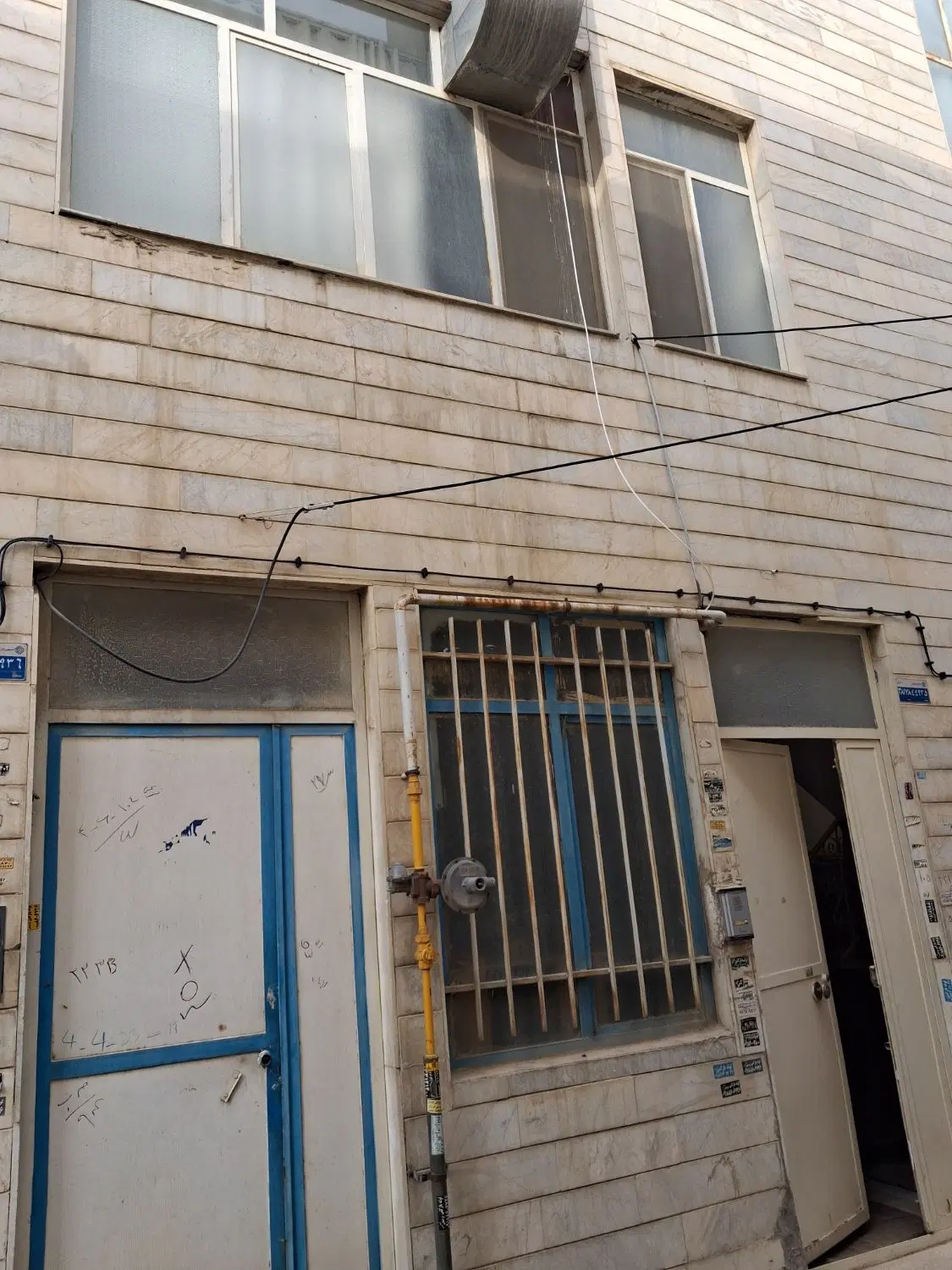 فروش مسکونی خیابان انوری