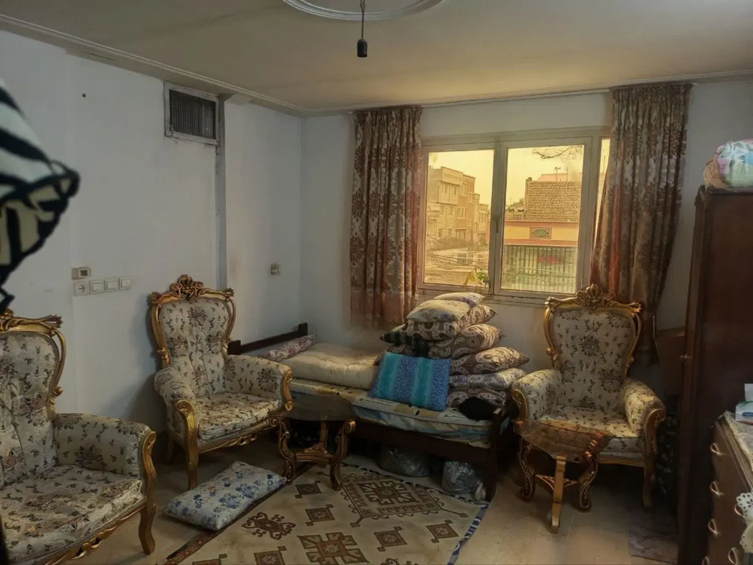 ملک تجاری مسکونی