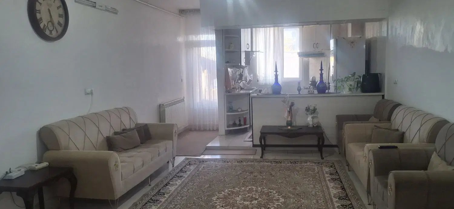 رهن و اجاره یک دستگاه آپارتمان 80 متری