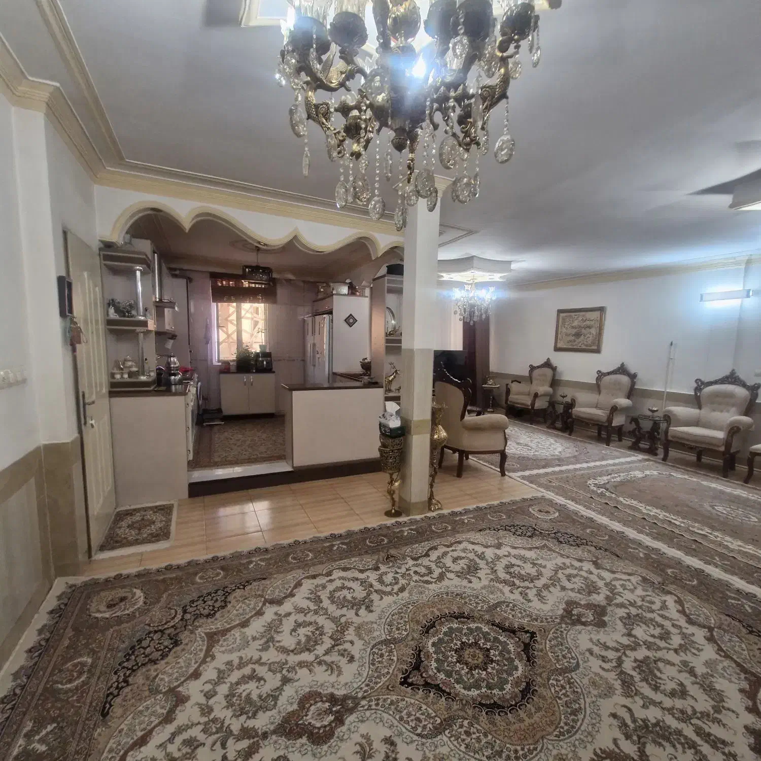 تک واحدی مهستان