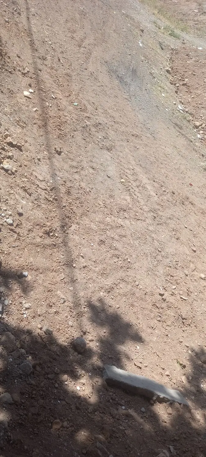 ۳۰۰متر زمین دستجرد