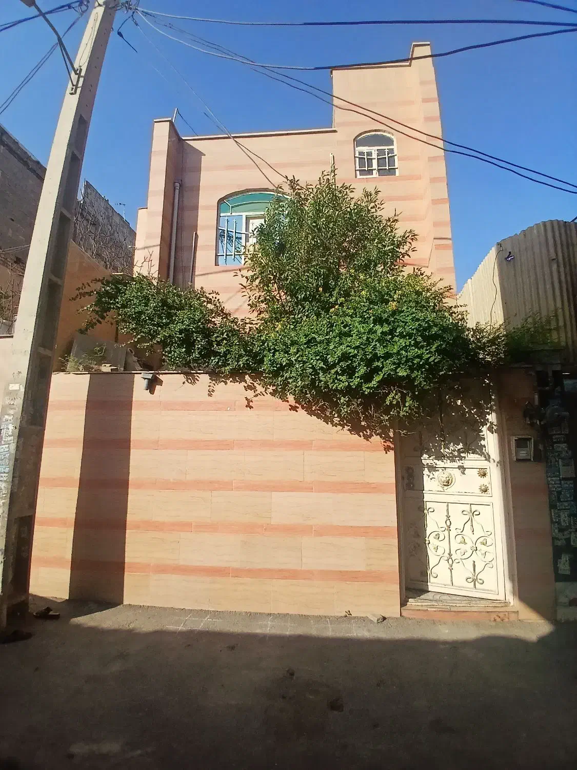 فروش خانه ویلایی ۲ طبقه ۷۰ متری