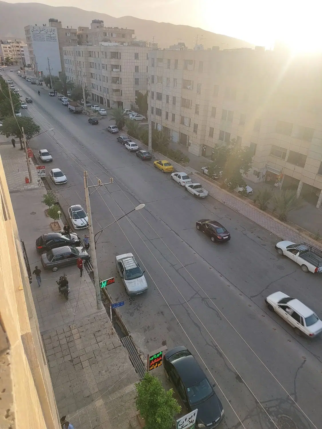 بیست متری امام خمینی
