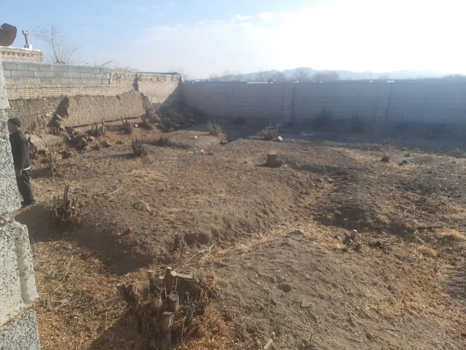 زمین مسکونی  ۳۹۰ متری