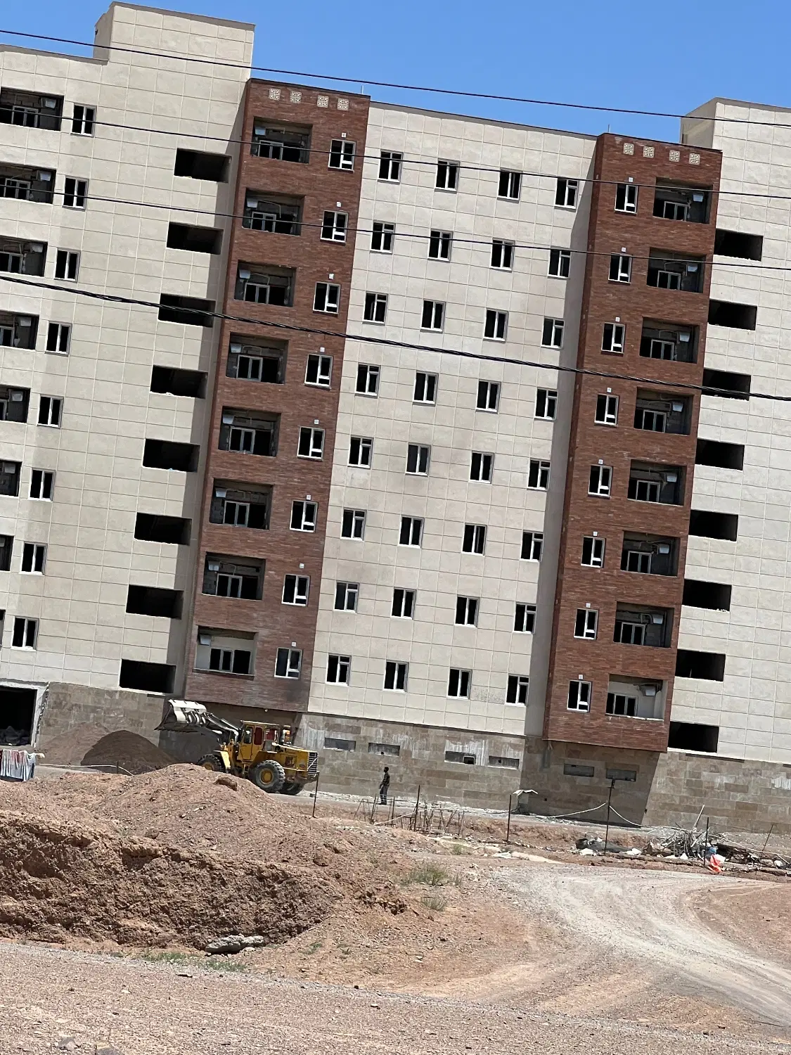 آپارتمان ۱۱۰متری فاز جدیدپرند _قسطی