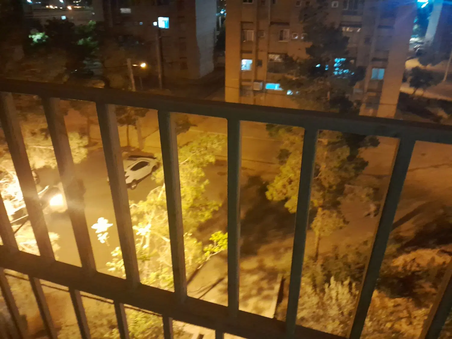 96متری در 400 دستگاه
