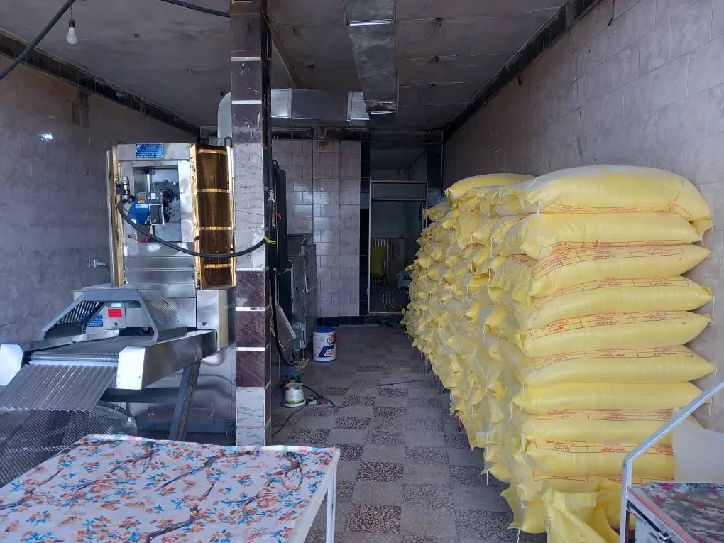 اجاره مغازه کوزران ۸۰متری بر خیابان اصلی