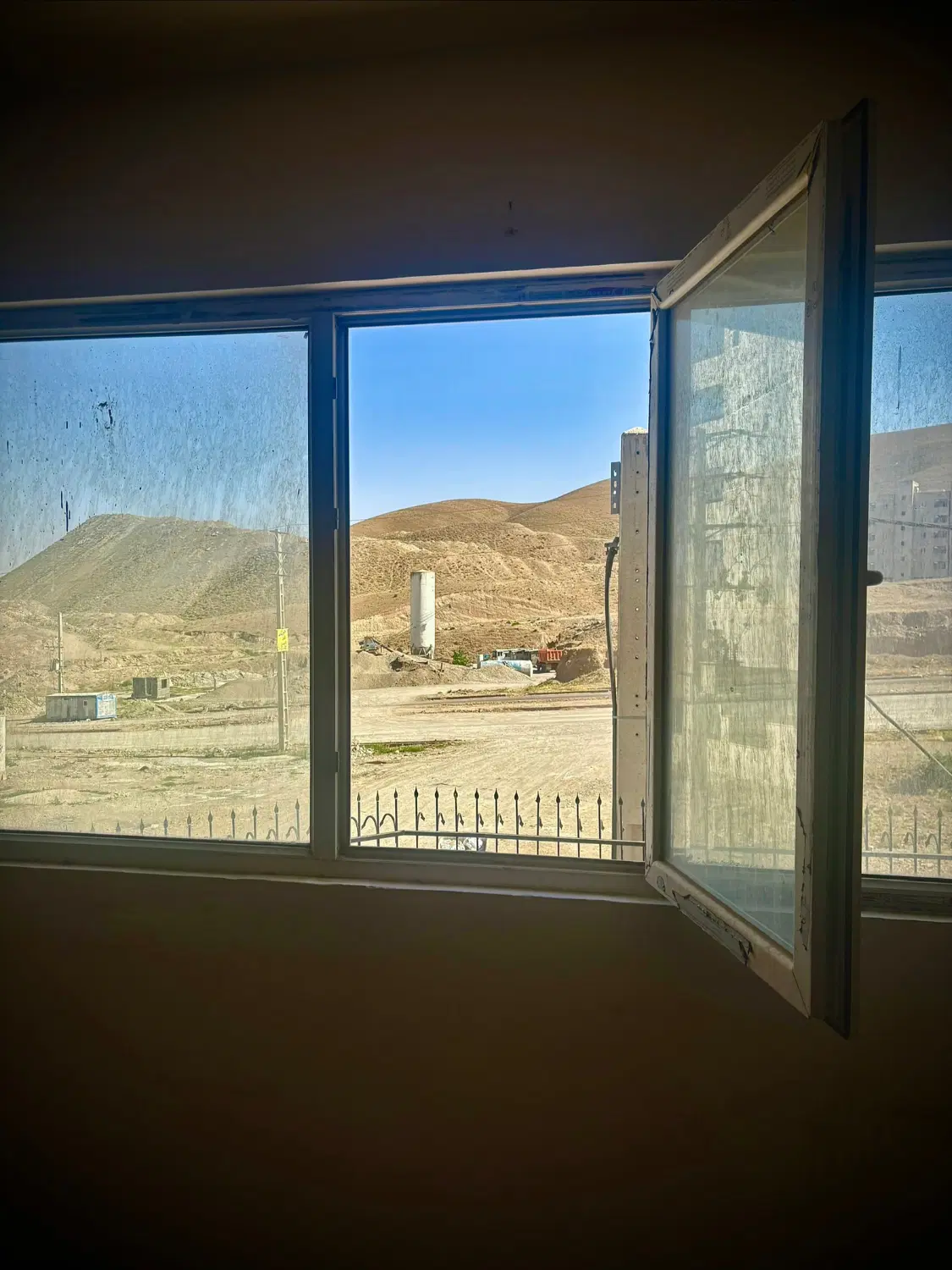 طبقه اول بیست متر تراس براصلی امیرکبیر