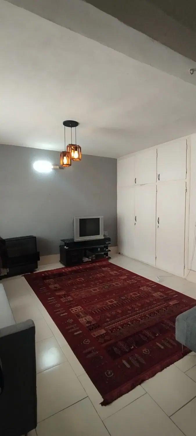 75متری