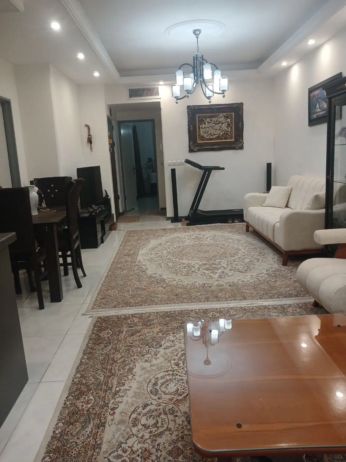 64 متری تک واحدی