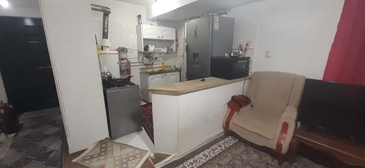 فروش و معاوضه آپارتمان 1 خوابه 760 واحدی بهاران