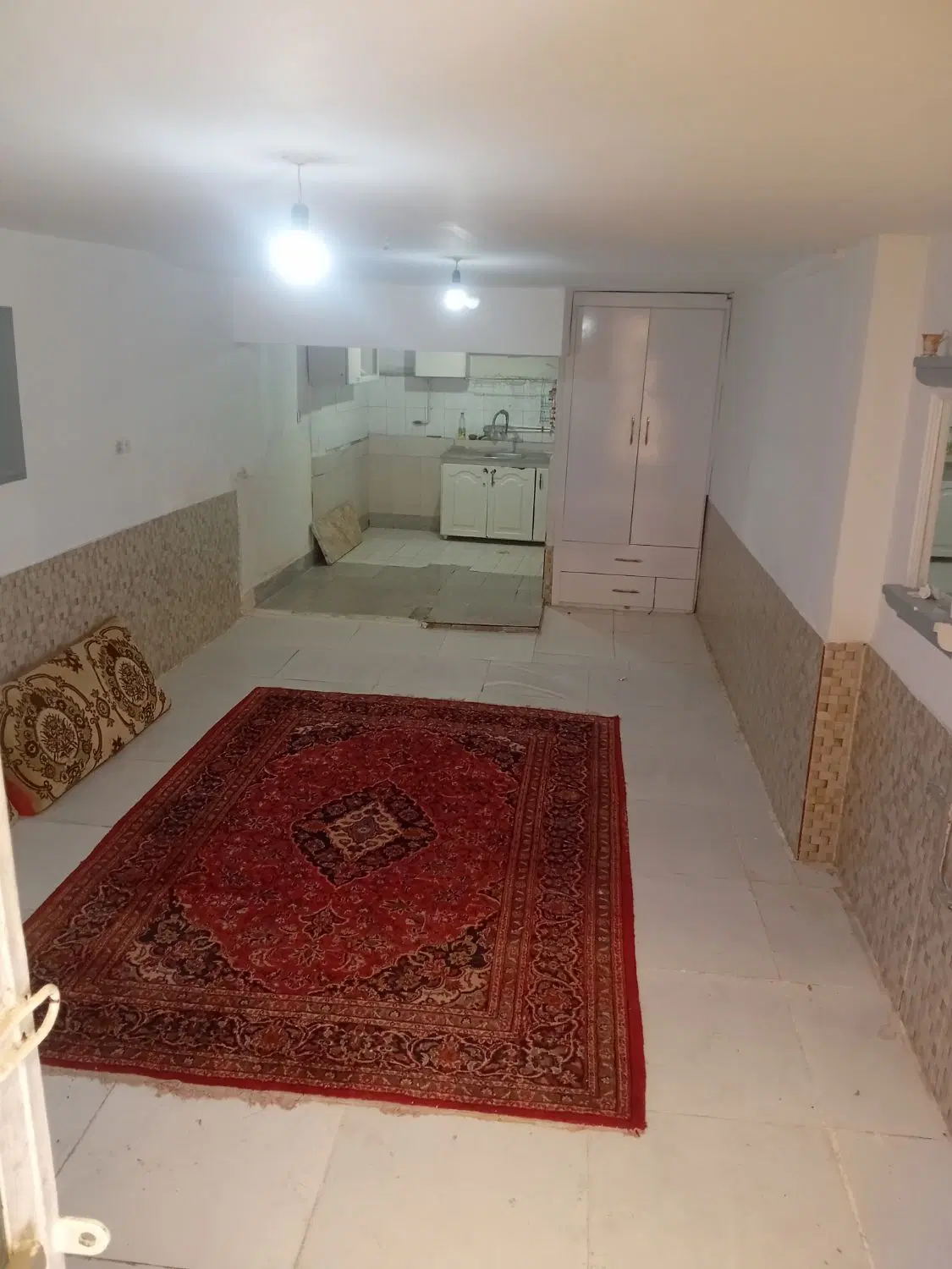 خانه ۵۰ متری طبقه پایین