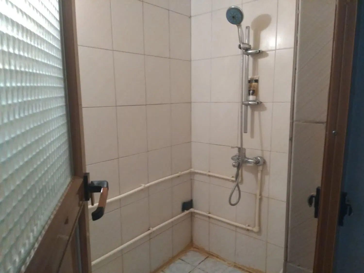 اجاره خانه ویلایی طبقه بالا