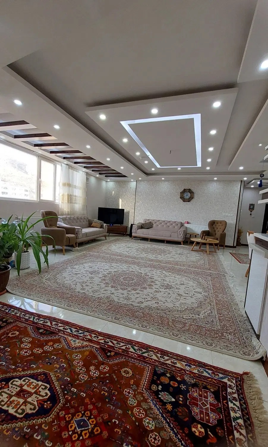 فروش واحد دوخوابه  سند تک برگ ملکی صدرا شیراز
