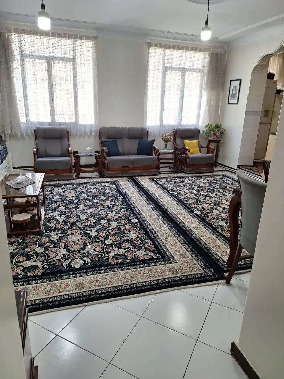آپارتمان ۷۶ متری شهرک سینا