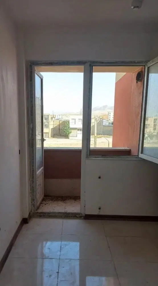 آپارتمان ۶۴متر با پارکینگ وانباری